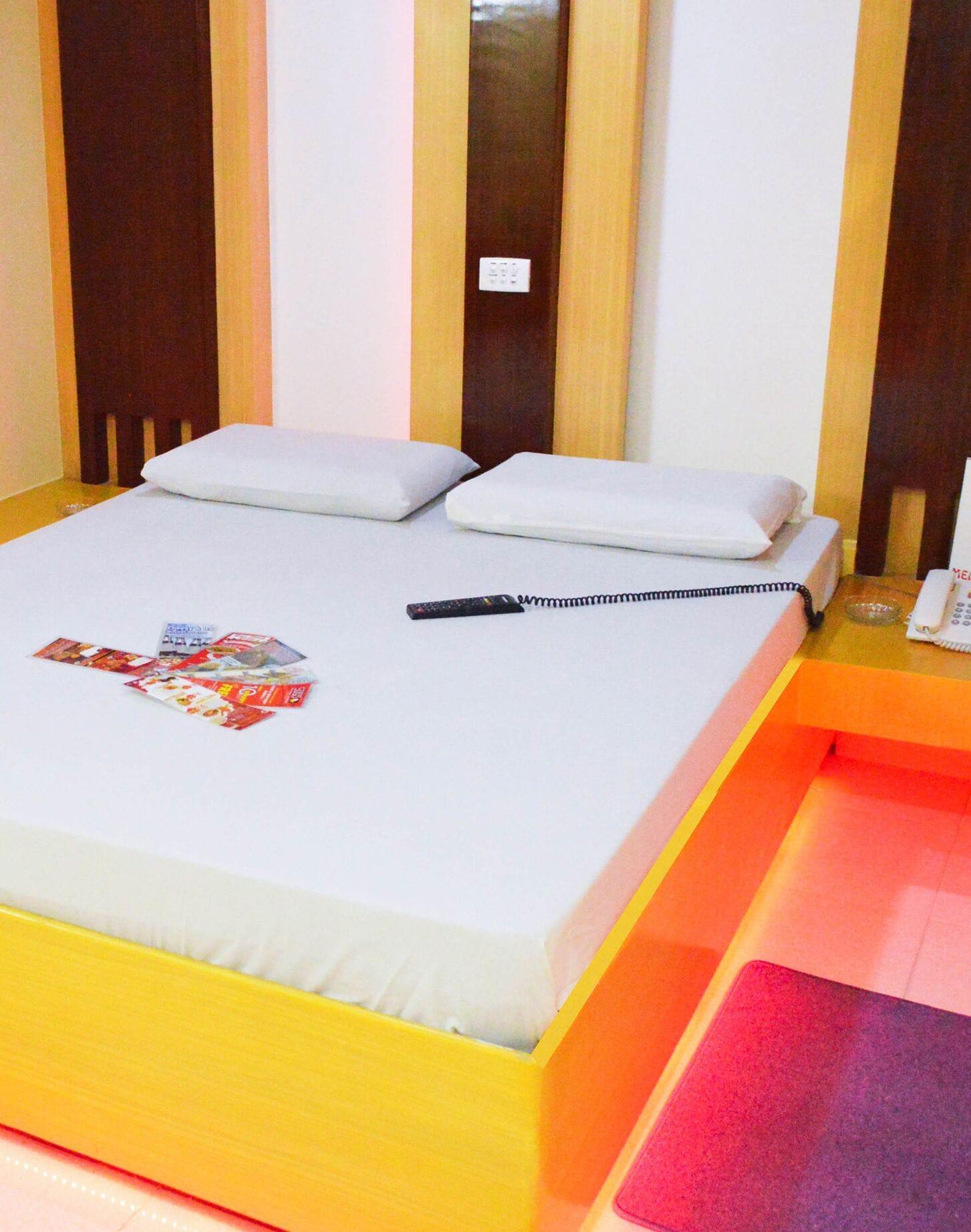 Hotel Sogo Tarlac Экстерьер фото